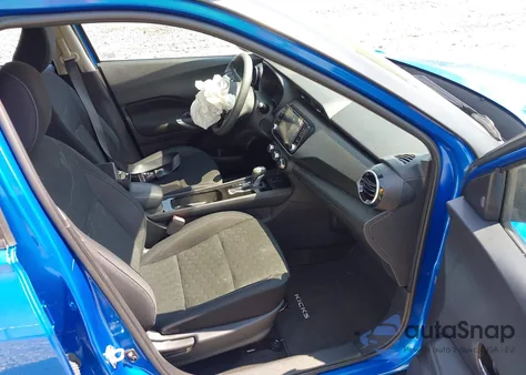 2023 Nissan Kicks Sv Xtronic Cvt z USA, uszkodzony, nr VIN 3N1CP5CV6PL530955